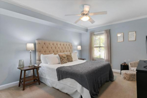 305 W Taylor Garden